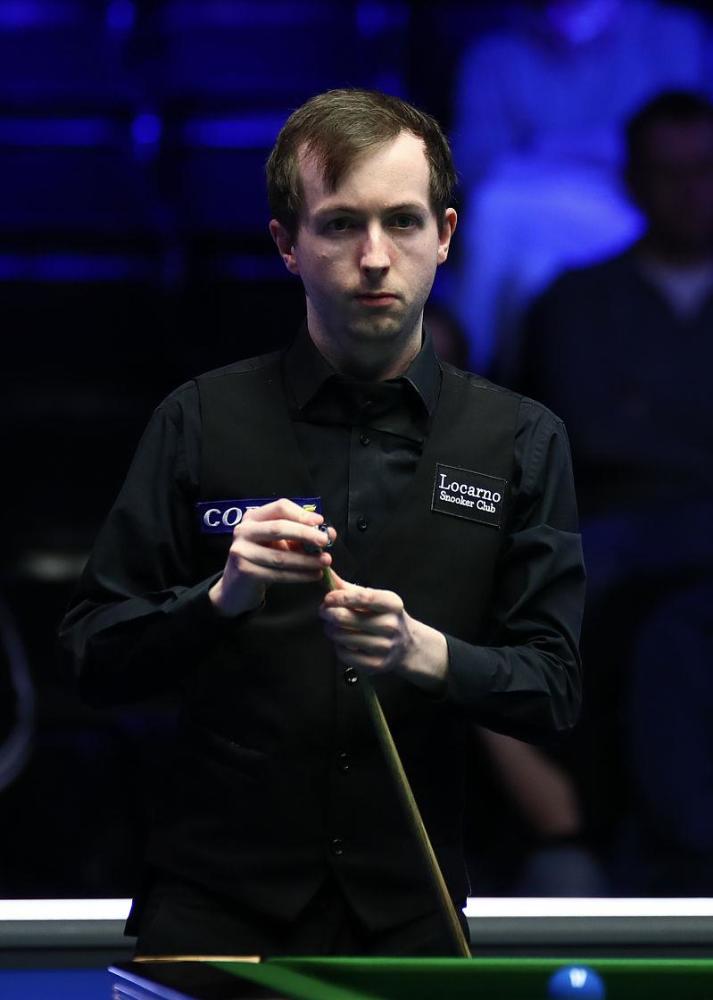 虽然不及英 虽然不及英